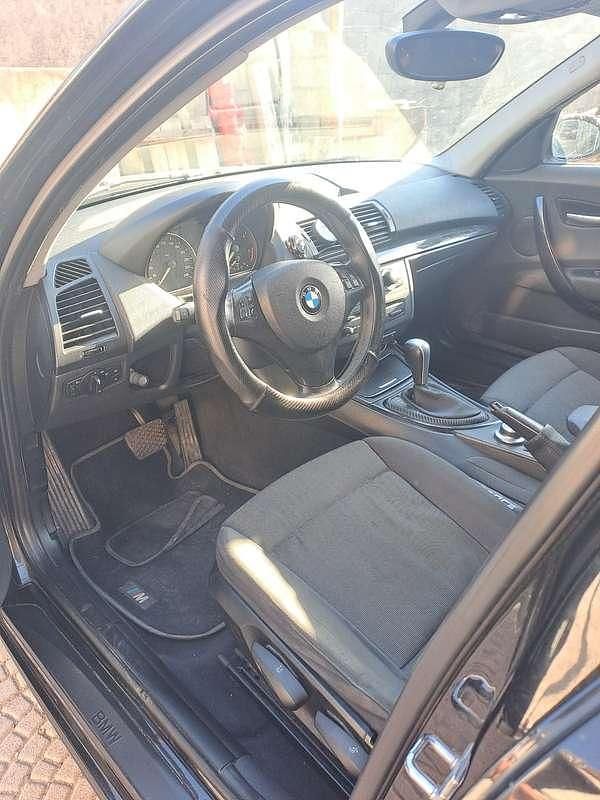Usata BMW 120 205 CV (150 kW) 2006 Nero Utilitaria