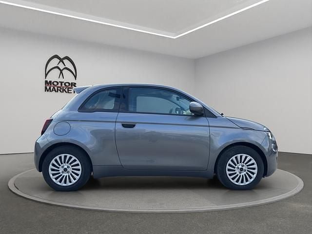Usata Fiat 500e Action 42 kW (58 CV) 2024 Grigio scuro Berlina