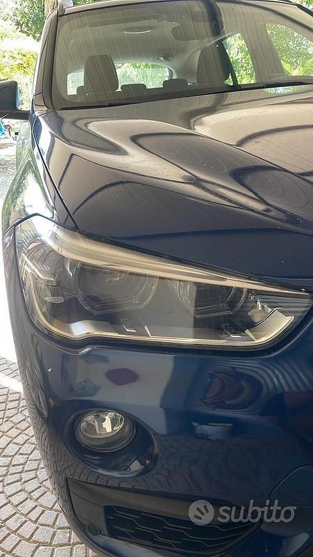 Usata BMW X1 150 CV (110 kW) 2019 Blu SUV