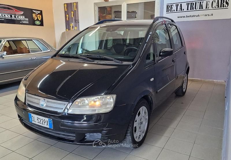 Usata Fiat Idea 90 CV (66 kW) 2007 Nero Monovolume