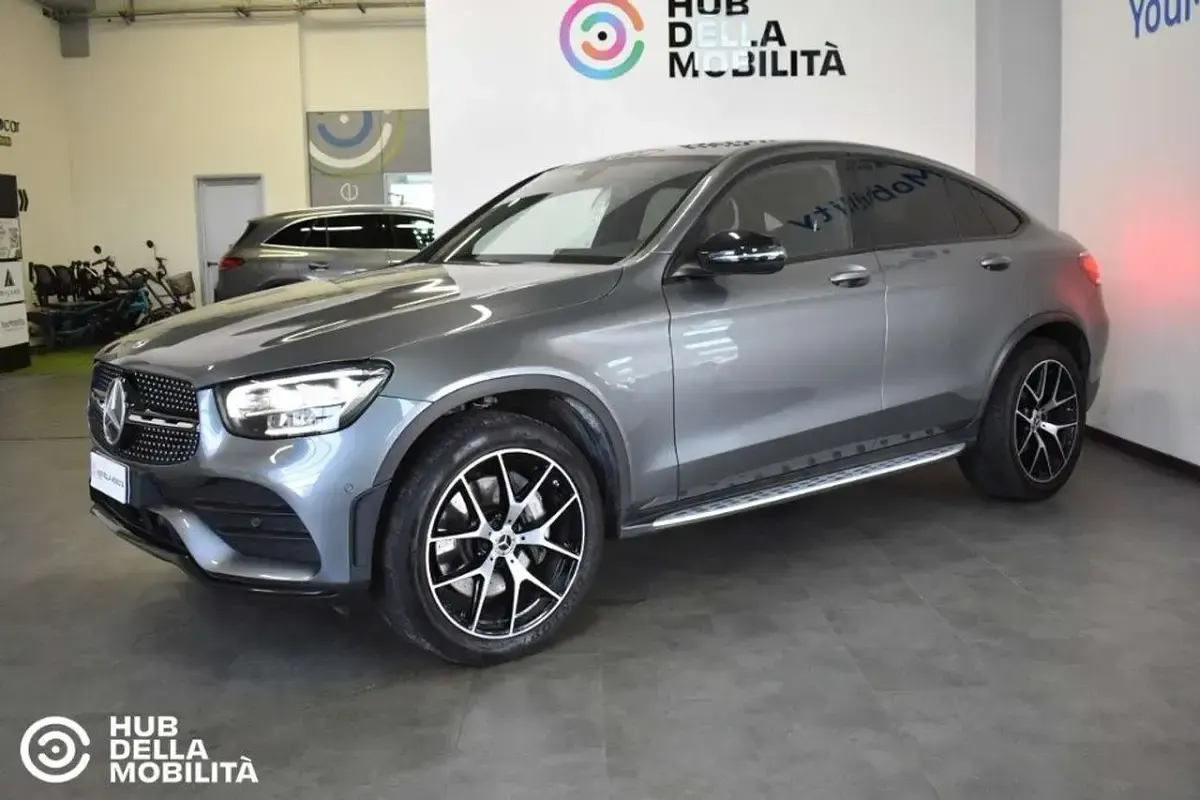 Usata Mercedes GLC220 Premium 194 CV (142 kW) 2021 Grigio SUV