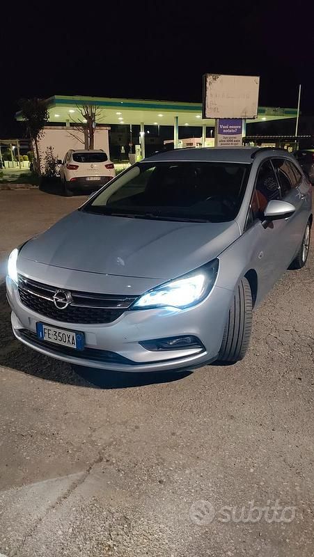 Usata Opel Astra 110 CV (80 kW) 2016 Station wagon