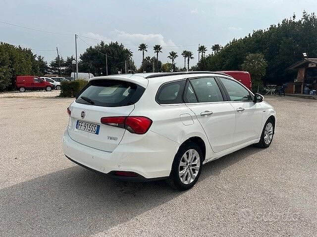 Usata Fiat Tipo Lounge 120 CV (88 kW) 2016 Bianco Station wagon
