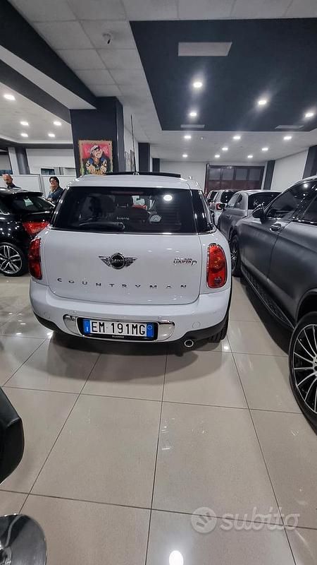Usata Mini Cooper D Countryman 112 CV (82 kW) 2012 Bianco SUV