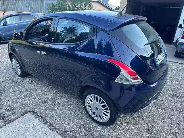 Usata Lancia Ypsilon S 95 CV (69 kW) 2017 Bianco Utilitaria