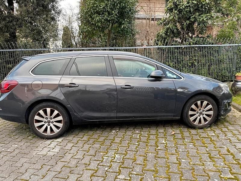 Occasion Opel Astra 101 ch (74 kW) 2016 Gris Break
