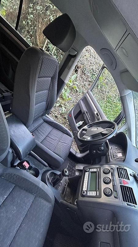Usata VW Touran 102 CV (75 kW) 2007 Grigio Monovolume