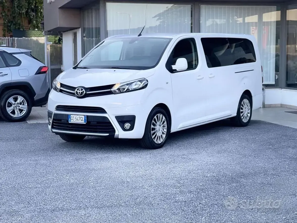 Usata Toyota Proace 150 CV (110 kW) 2020 Bianco Monovolume