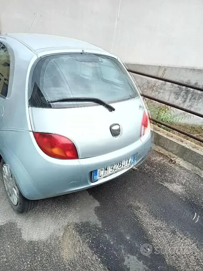 Usata Ford Ka 69 CV (50 kW) 2004 Utilitaria