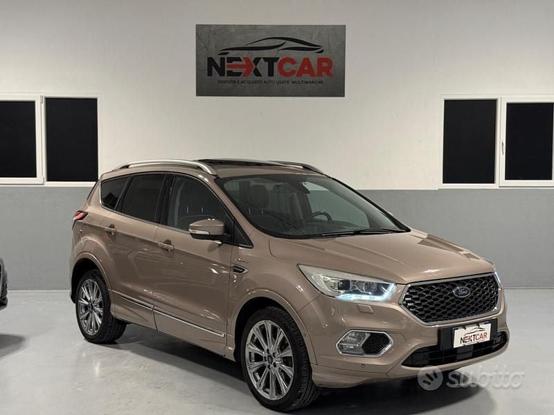 Occasion Ford Kuga Vignale 180 ch (132 kW) 2018 Marron SUV