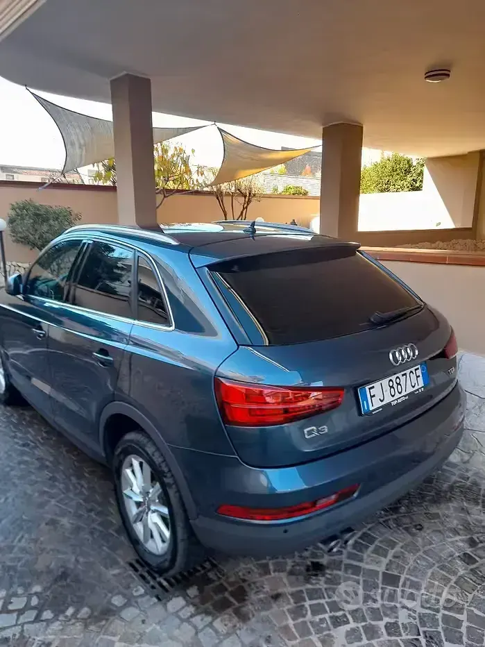 Usata Audi Q3 120 CV (88 kW) 2017 Bluazzurro SUV