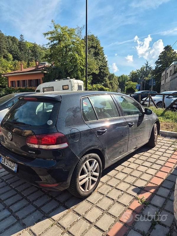 Usata VW Golf VII 102 CV (75 kW) 2012 Berlina