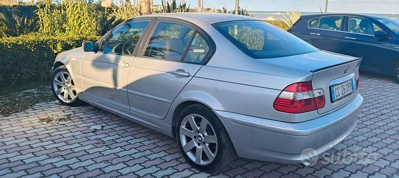 Usata BMW 320 Efficient Dynamics 2004 Grigio Berlina