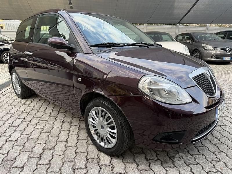 Usata Lancia Ypsilon 60 CV (44 kW) 2009 Other Utilitaria
