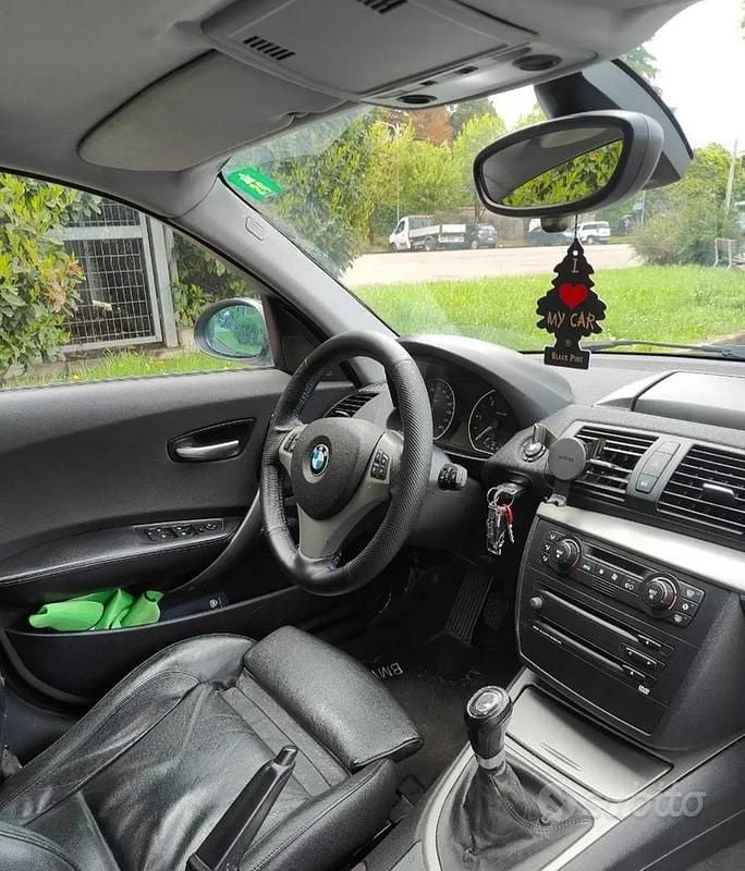 Usata BMW 120 163 CV (119 kW) 2007 Grigio Utilitaria
