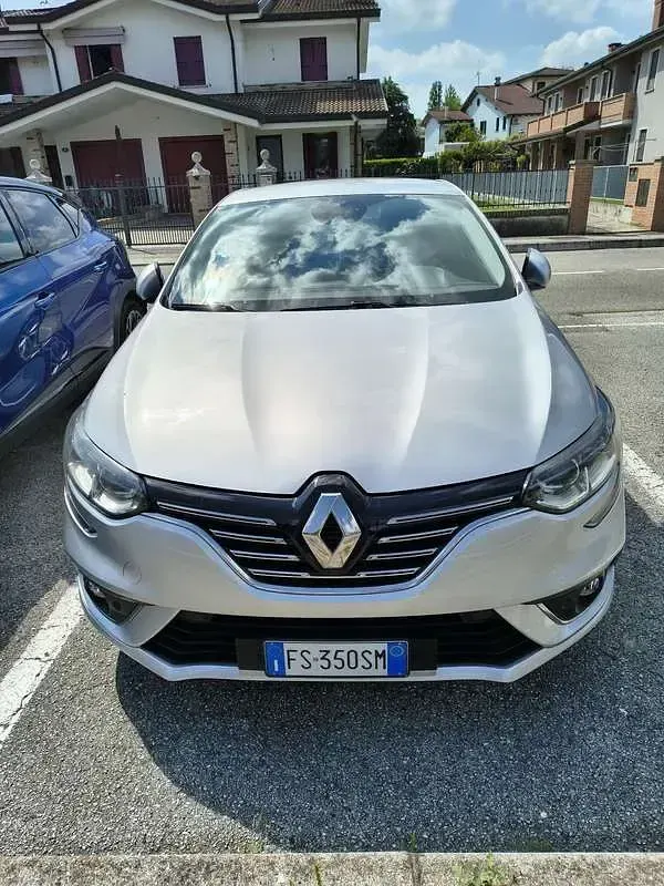 Usata Renault Mégane Intens 110 CV (80 kW) 2018 Berlina
