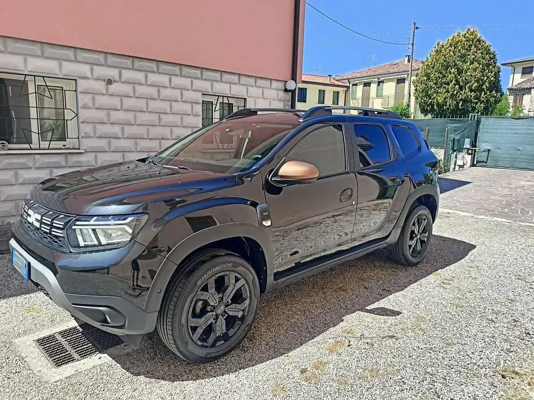 Usata Dacia Duster Extreme 101 CV (74 kW) 2023 Nero SUV