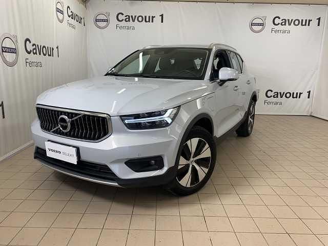 Usata Volvo XC40 Inscription 211 CV (155 kW) 2020 Argento SUV