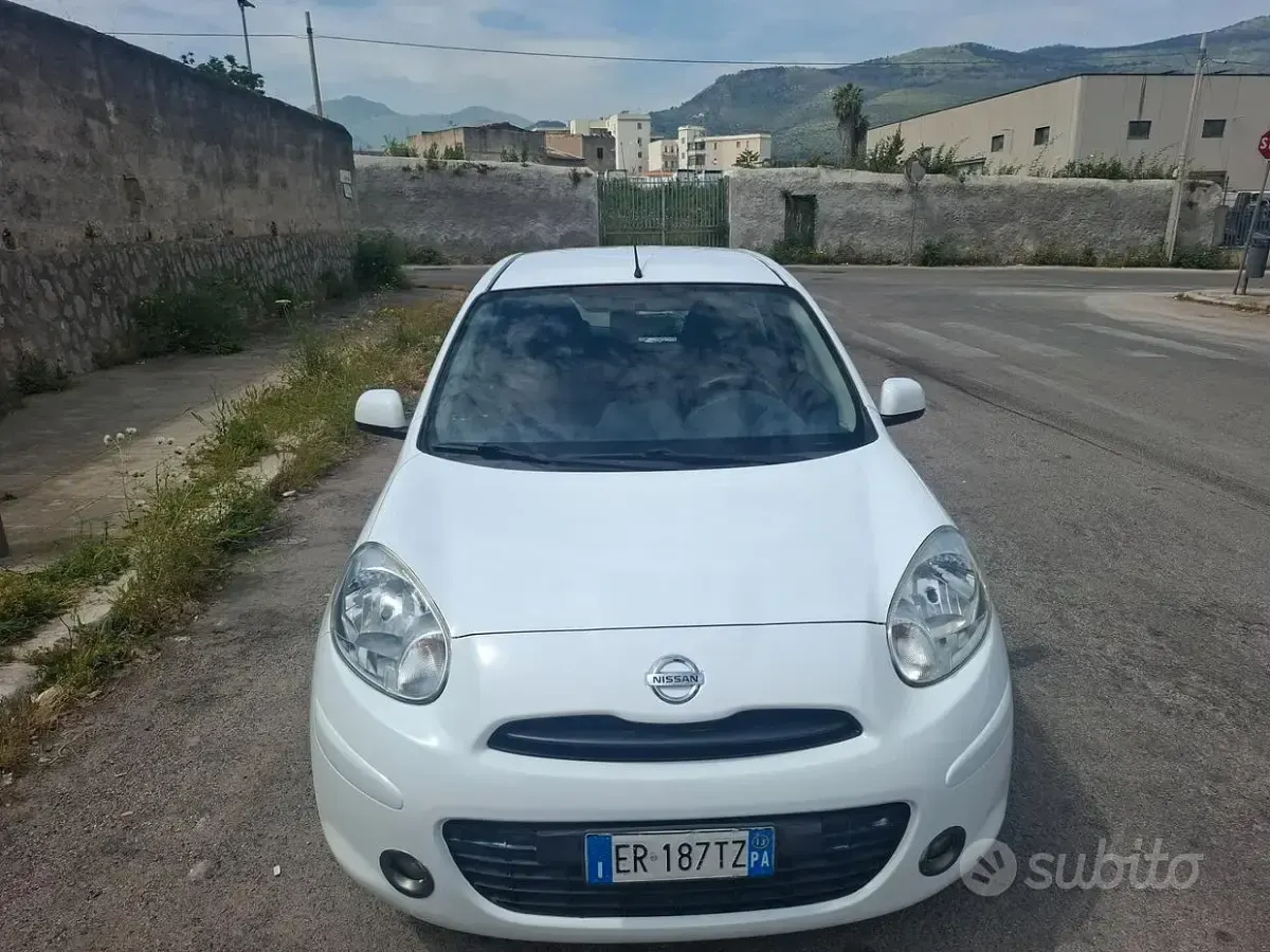 Usata Nissan Micra Acenta 80 CV (58 kW) 2014 Bianco Utilitaria