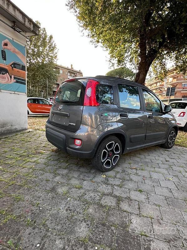 Usata Fiat Panda City Life 70 CV (51 kW) 2022 Grigio Utilitaria