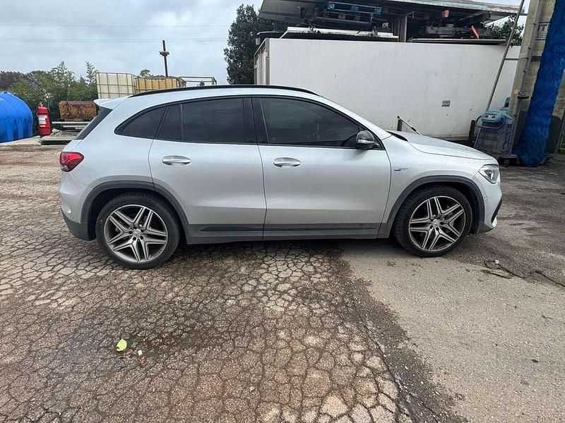 Usata Mercedes GLA35 AMG AMG 306 CV (225 kW) 2022 Grigio SUV