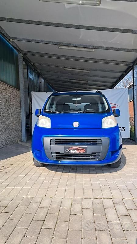 Usata Fiat Qubo Trekking 73 CV (53 kW) 2012 Blu Monovolume