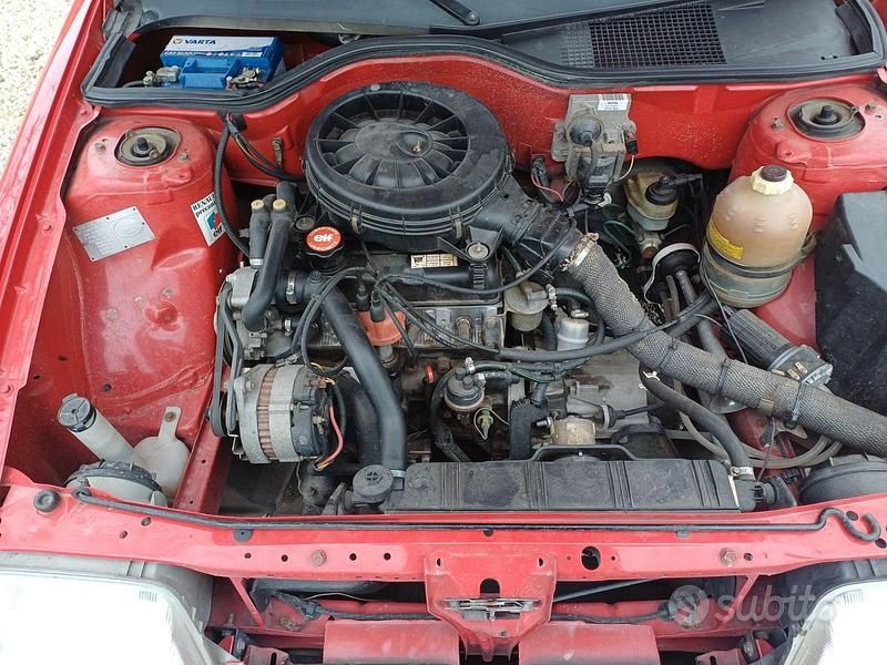 Usata Renault R9 1990 Rosso Berlina