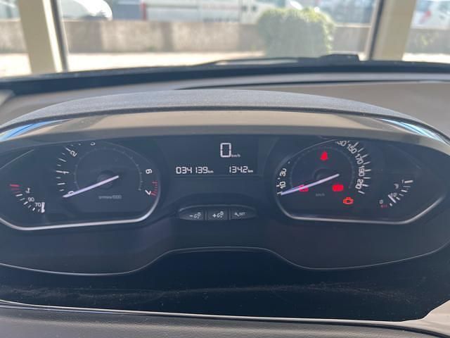 Usata Peugeot 208 Active 68 CV (50 kW) 2016 Bianco Utilitaria