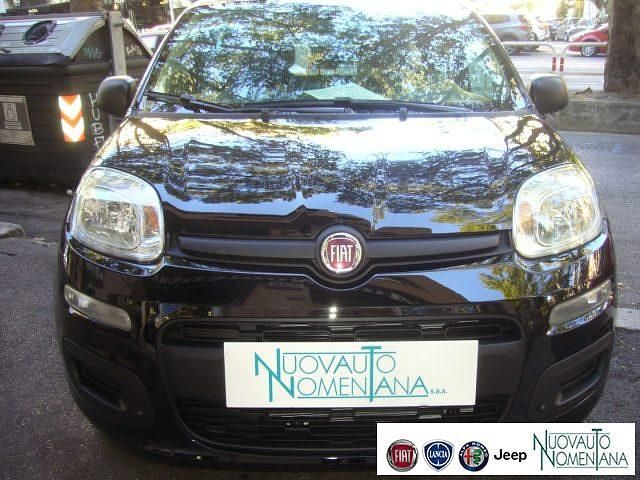 Nuova Fiat Panda Icon 2025 Nero Utilitaria