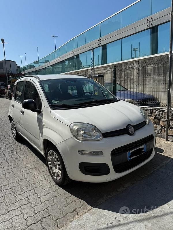 Usata Fiat Panda Lounge 75 CV (55 kW) 2013 Utilitaria