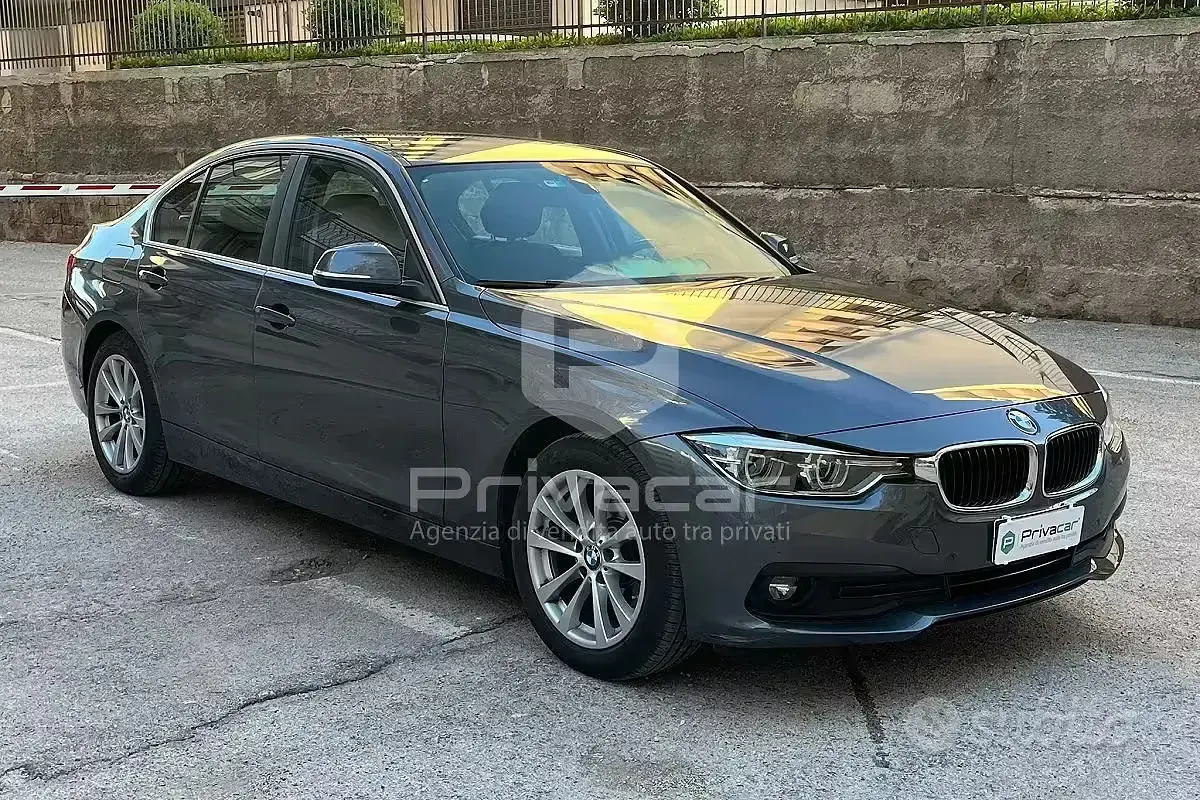 Usata BMW 316 Advantage 116 CV (85 kW) 2017 Grigio Berlina