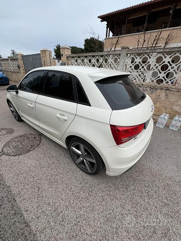 Usata Audi A1 S-Line 90 CV (66 kW) 2013 Bianco Utilitaria