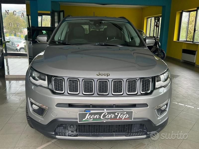 Grigio Usata 2019 Jeep Compass Limited SUV | 13.999 € (Ottimo prezzo) - Immagine 1/4