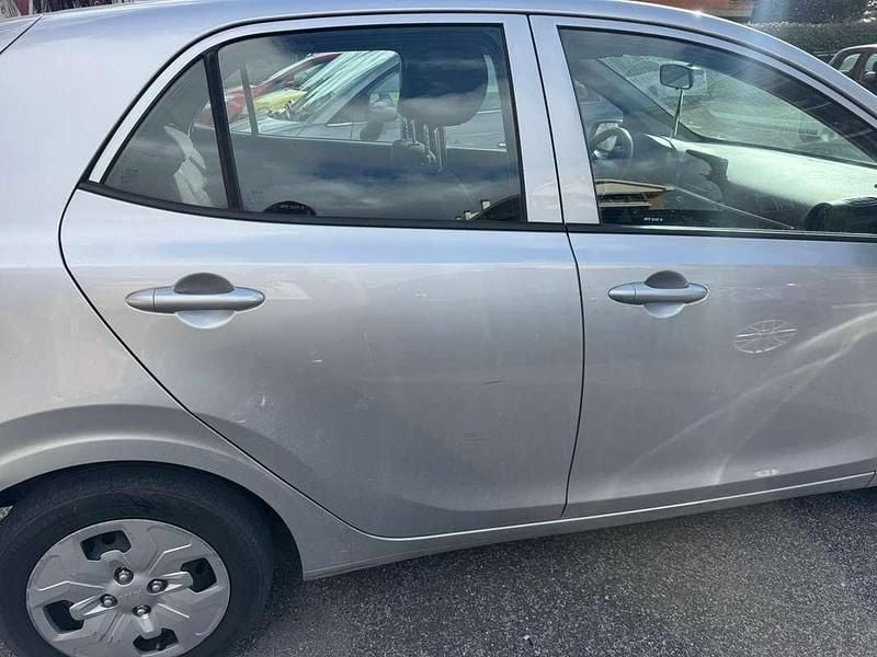 Usata Kia Picanto Urban 65 CV (47 kW) 2020 Argento Utilitaria