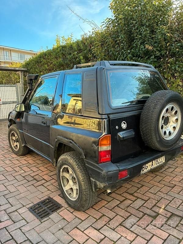 Usata Suzuki Vitara 1990 Nero Cabrio
