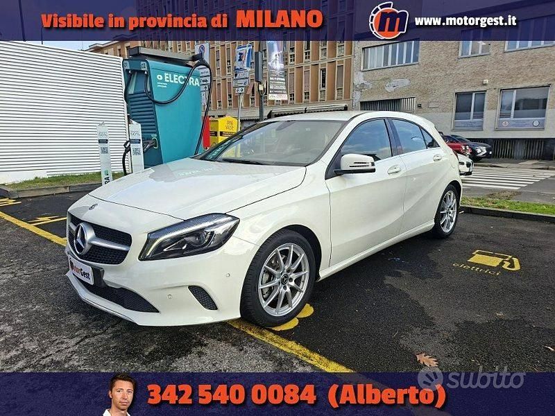 Usata Mercedes A180 122 CV (89 kW) 2017 Bianco Berlina