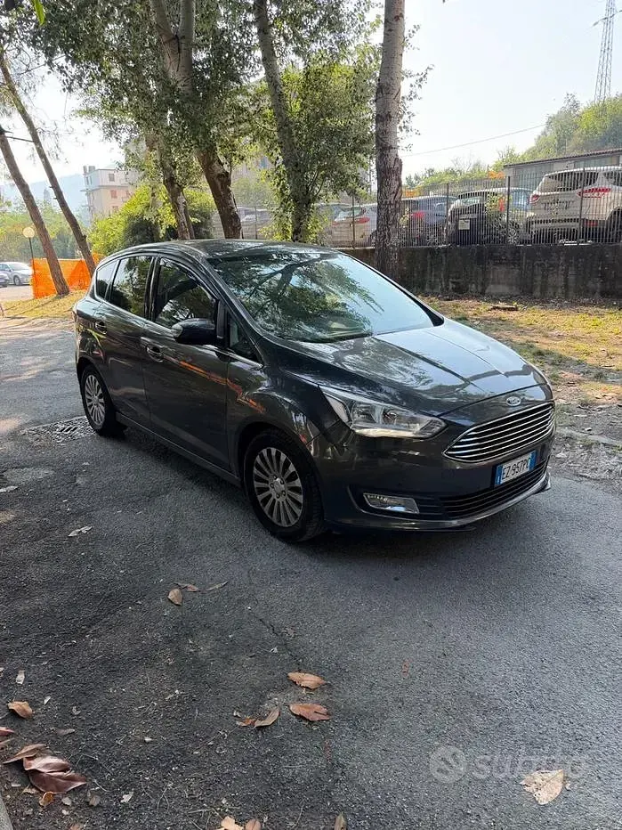 Usata Ford C-MAX Titanium 120 CV (88 kW) 2015 Grigio Monovolume