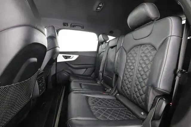 Usata Audi Q7 Sport 286 CV (210 kW) 2023 Nero SUV