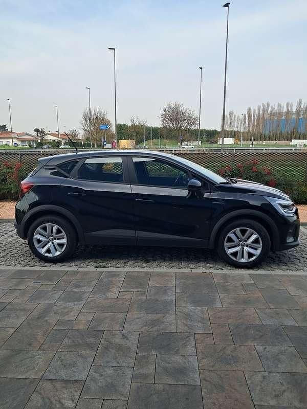 Usata Renault Captur Equilibre 101 CV (74 kW) 2024 SUV