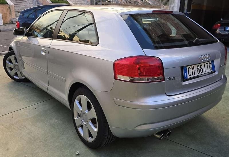 Usata Audi A3 Ambition 150 CV (110 kW) 2004 Grigio Berlina