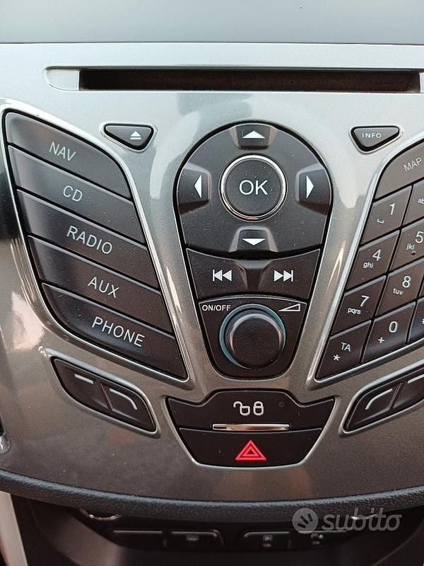 Usata Ford Grand C-Max 115 CV (84 kW) 2011 Grigio Monovolume