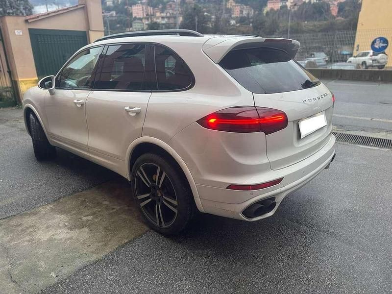 Usata Porsche Cayenne Platinum Edition 250 CV (183 kW) 2017 Bianco SUV