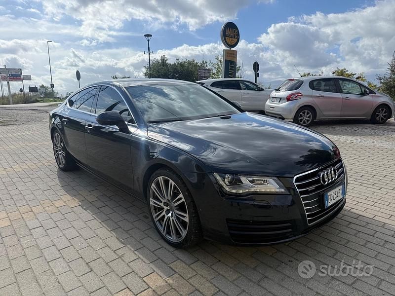 Usata Audi A7 Sport 245 CV (180 kW) 2011 Blu Utilitaria