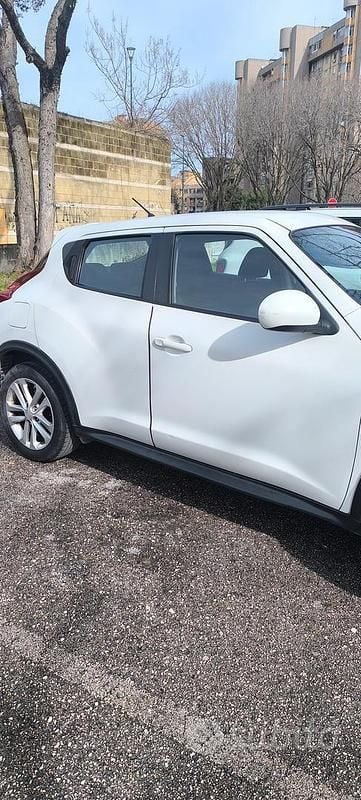 Usata Nissan Juke 110 CV (80 kW) 2013 Bianco SUV