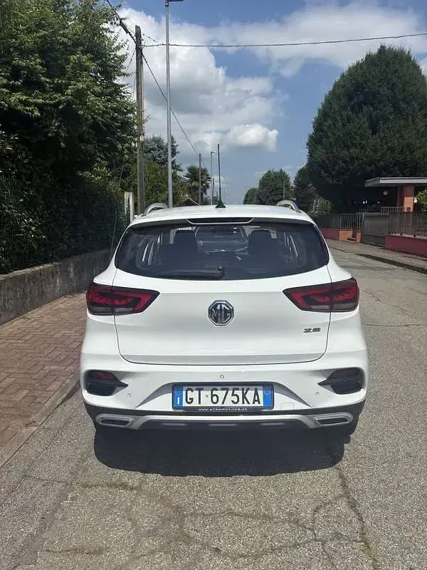 Usata MG ZS Comfort 106 CV (77 kW) 2024 SUV
