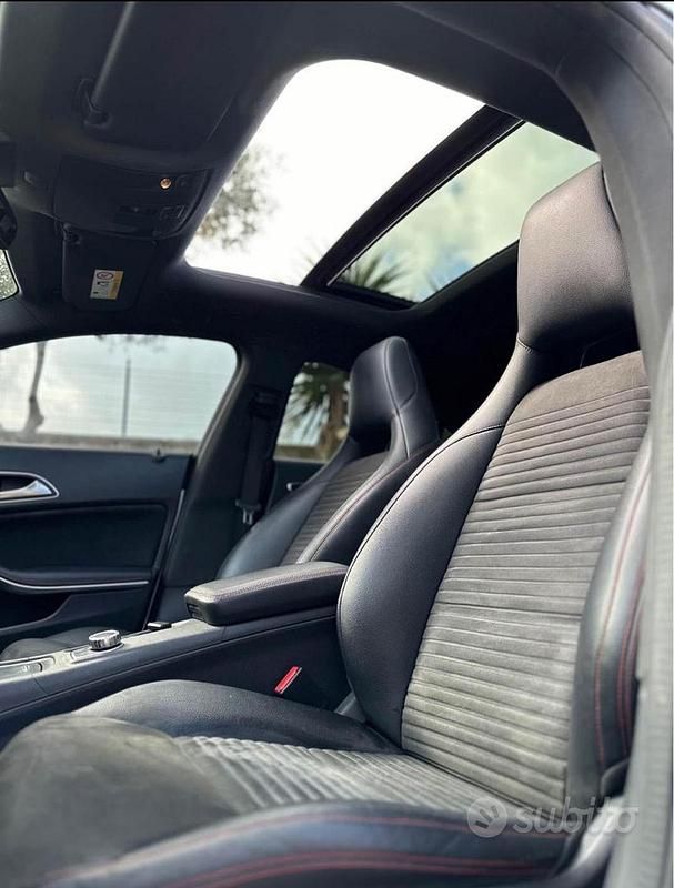 Usata Mercedes CLA220 170 CV (125 kW) 2013 Bianco Berlina