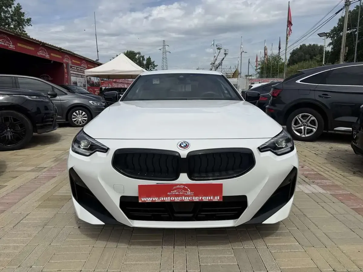 Usado BMW 220 M Sport 184 CV (135 kW) 2023 Blanco Coupe