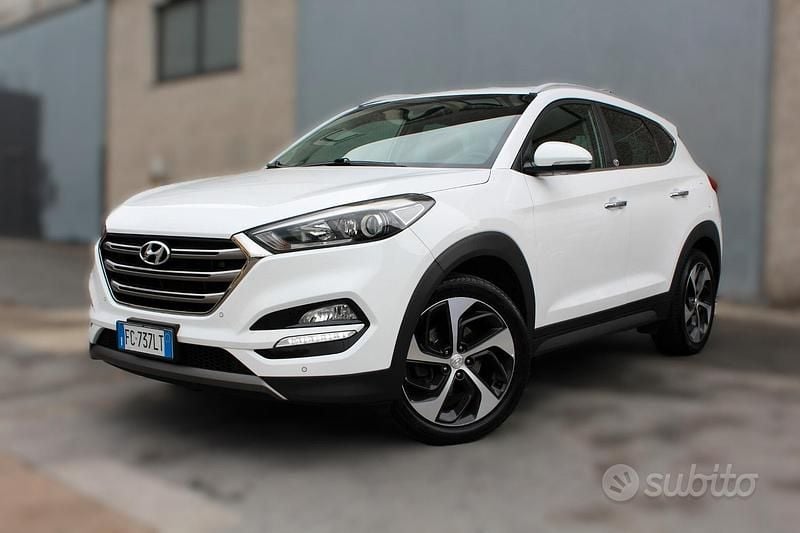 Bianco Usata 2016 Hyundai Tucson Xpossible SUV | 11.900 € (Ottimo prezzo) - Immagine 1/4