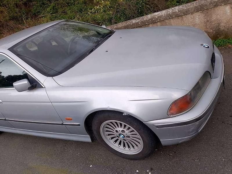 Usata BMW 520 150 CV (110 kW) 1996 Grigio Berlina