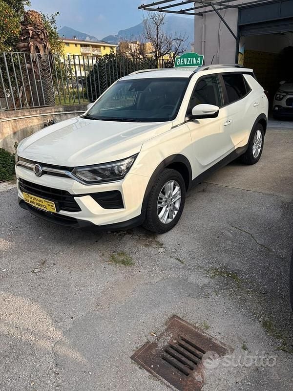Usata Ssangyong (KGM) Korando 163 CV (119 kW) 2020 Bianco Station wagon